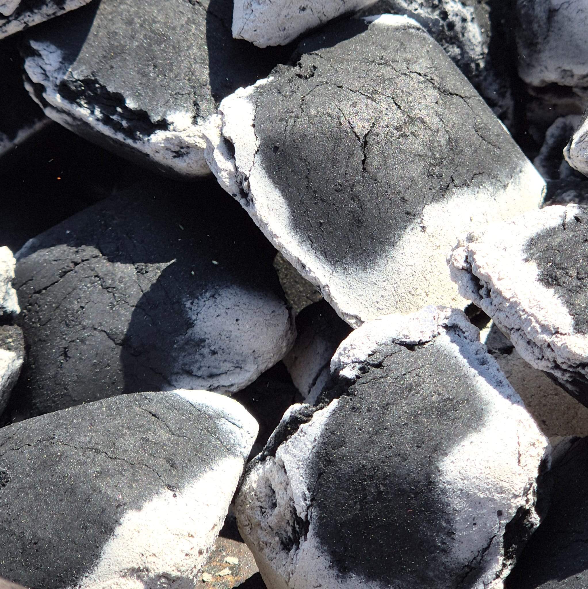 Κοντινό πλάνο κάρβουνου VN BBQ